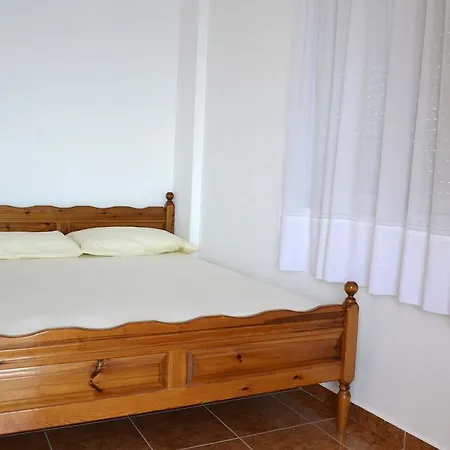 Panorma Guest house Qeparo