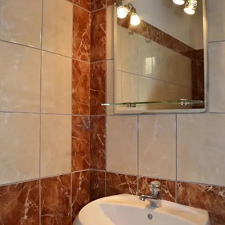 Panorma Guest house Qeparo