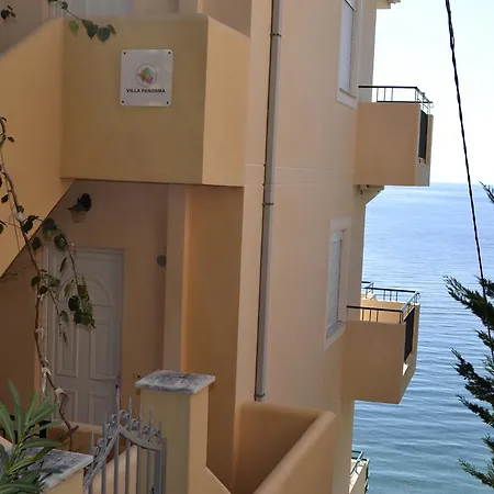 Panorma Konukevi Qeparo